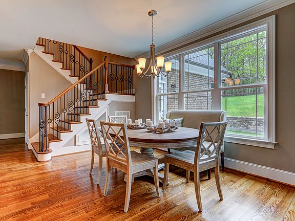 3rd image of 5929 Bostonian Dr