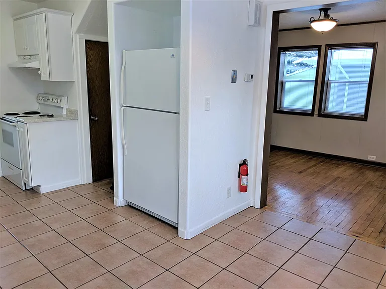 2428 Piedmont Ave — Photo 18