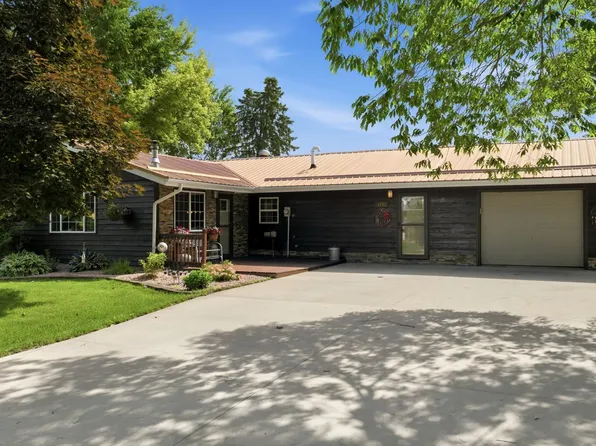 1733 Riverview Dr, Barron, WI 54812