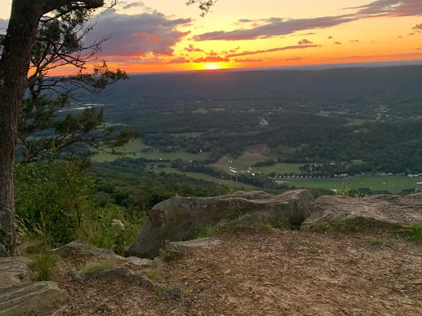 8442 Scenic Hwy, Rising Fawn, GA 30738