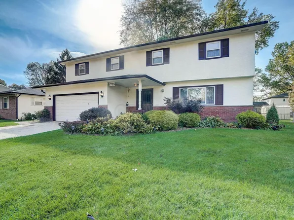 1725 Ivyhill Loop N, Columbus, OH 43229