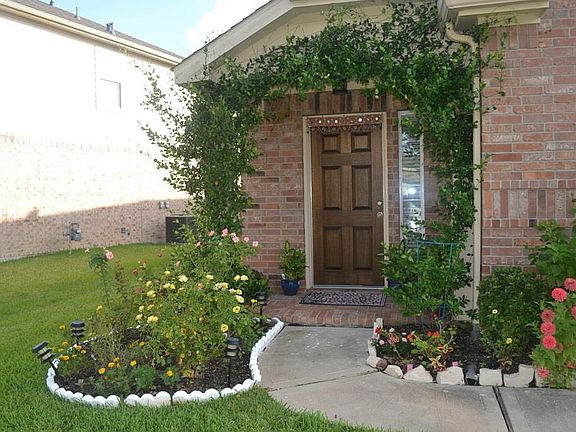 2nd image of 12610 Cobble Springs Dr