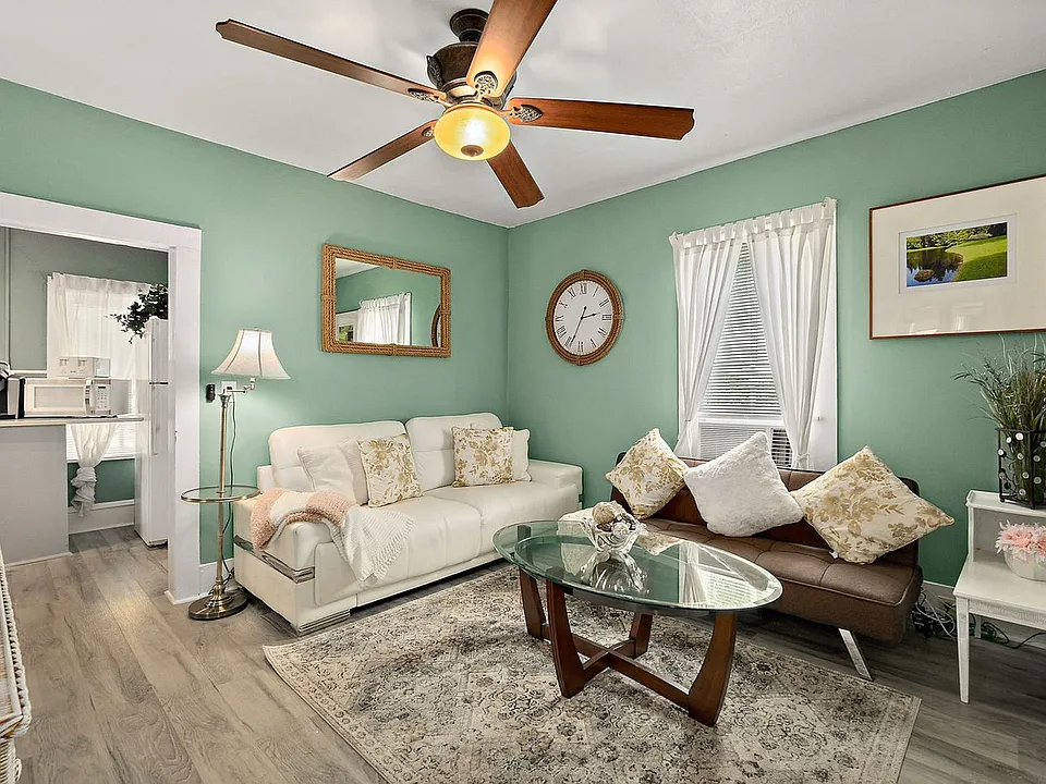 6 Rohde Ave #ID1281954P