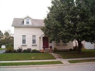 1st image of 70 S Lincoln St
