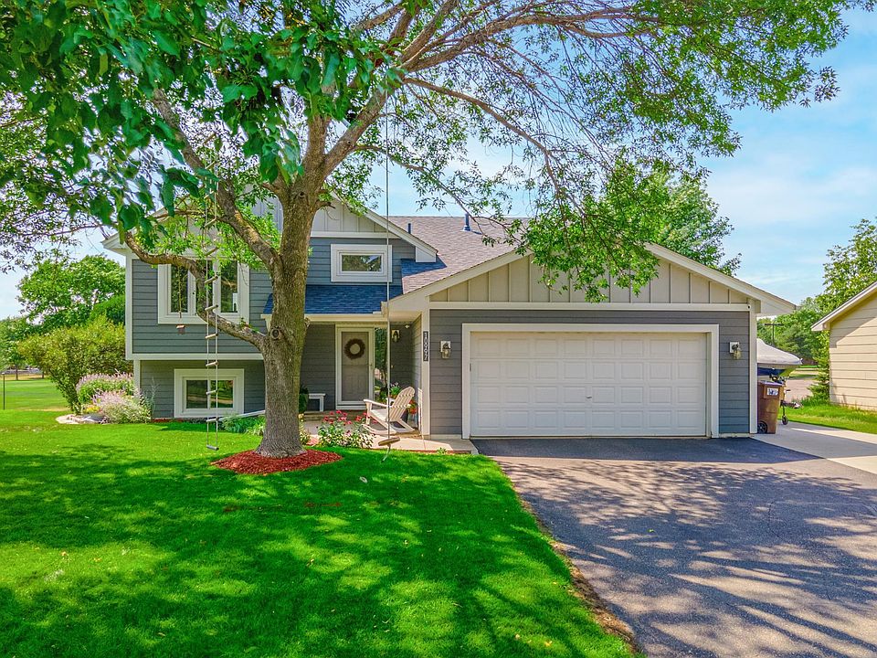 1st image of 10997 Brittany Dr N