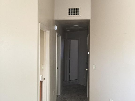 hall to bedrooms