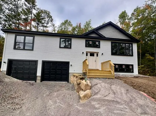 24 Mayberry Landing, Naples, ME 04055