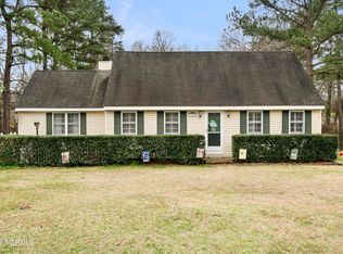 3441 Greenbriar Dr, Rocky Mount, NC 27804