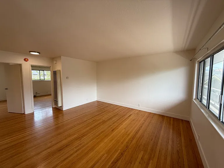 3138 California St #2 — Photo 4