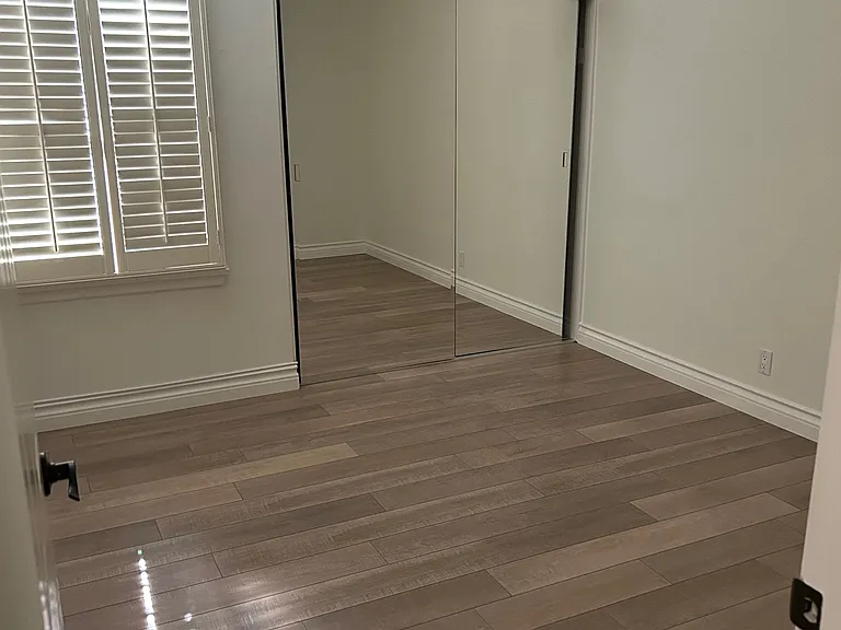 5400 Garden Grove Ave — Photo 6