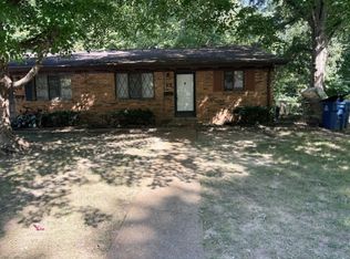 15 Kings Ct, Belleville, IL 62226