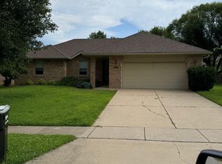 3575 W Vincent Dr, Springfield, MO 65810