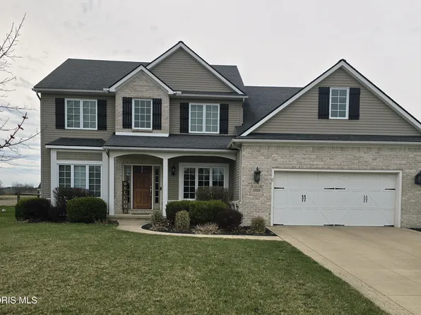 4218 Herdmans Cir, Maumee, OH 43537