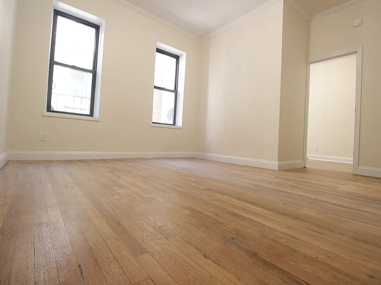 192 Claremont Ave #1D — Photo 2