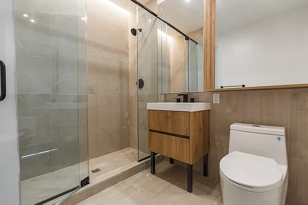 Rented by Nooklyn NYC LLC | media 51