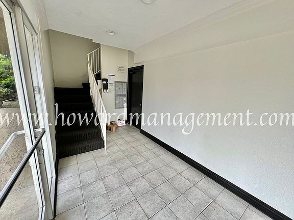 2nd image of 3650 Jasmine Ave APT 1