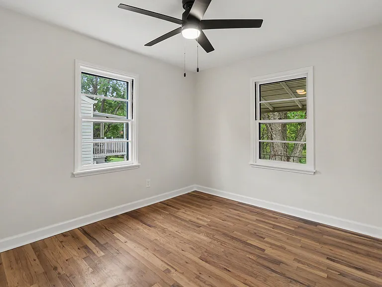 691 Garner Dr — Photo 10