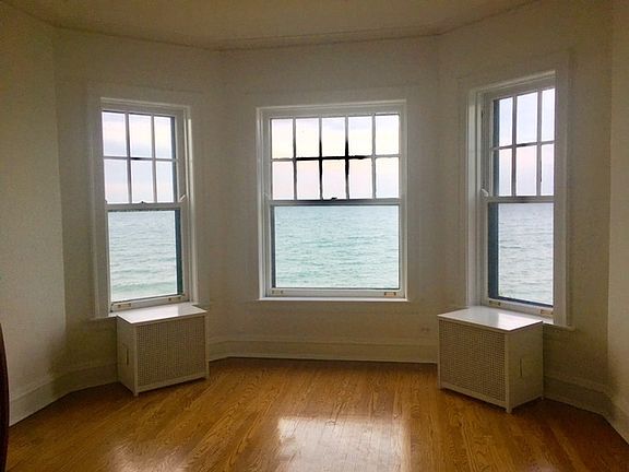 2nd image of 622 Sheridan Sq APT 3