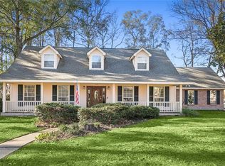 375 Beau Rivage Dr, Mandeville, LA 70471