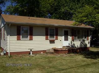 412 S Walnut St, Georgetown, IL 61846