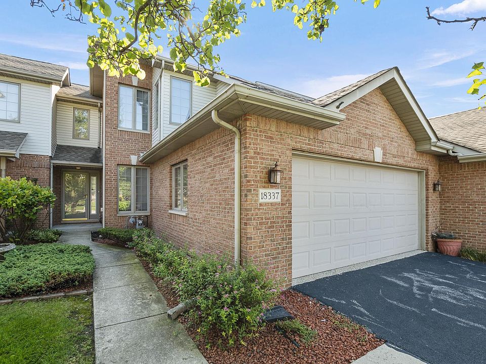 1st image of 18337 Pond View Ct