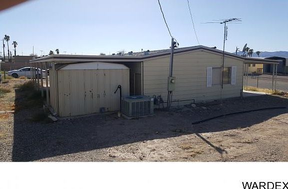 4th image of 1275 Quartz Ave