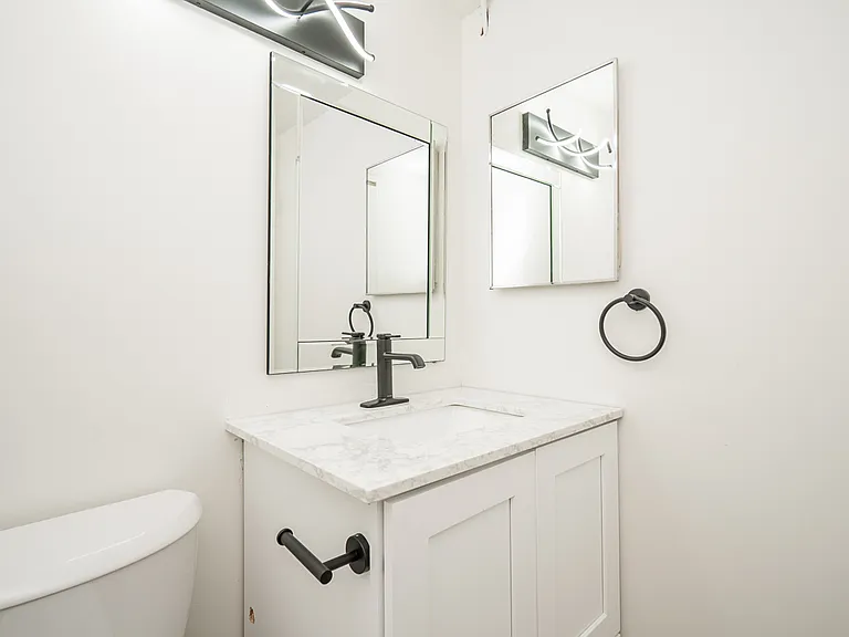 7631 Steveston Hwy #208 — Photo 7