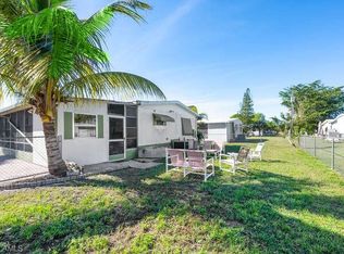 131 Grassy Key Ln #44, Naples, FL 34114