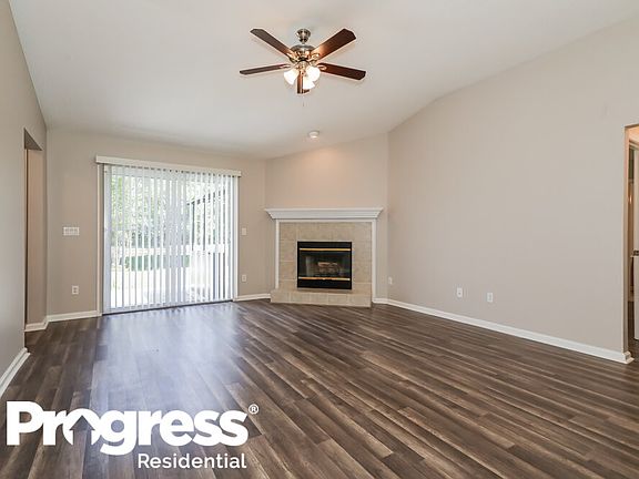 4th image of 2932 Plum Orchard Dr