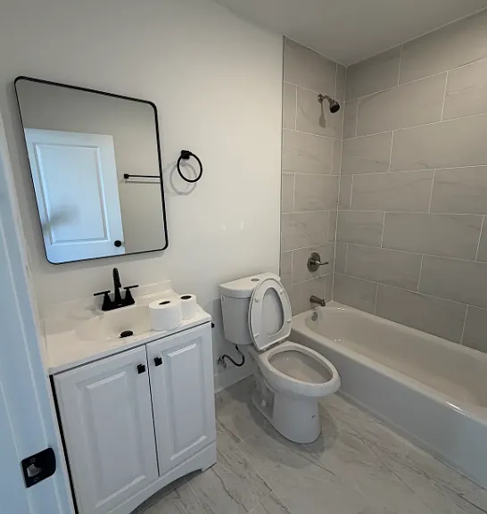 1240 W Erie Ave #1 — Photo 6
