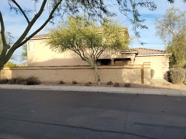 Corner lot. Quite side street.