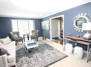 1231 Valley Bend Ct, Perrysburg, OH 43551