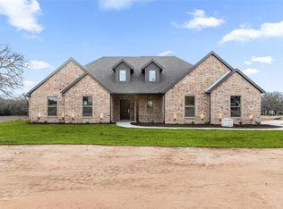 108 Aslan Rd, Poolville, TX 76487