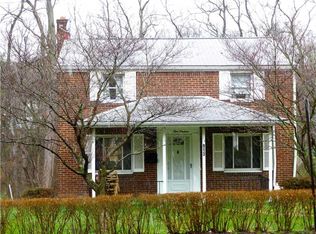 913 Roland Rd, Pittsburgh, PA 15221