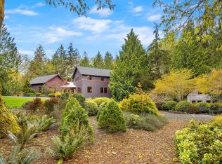 5305 NE Old Mill Rd, Bainbridge Island, WA 98110