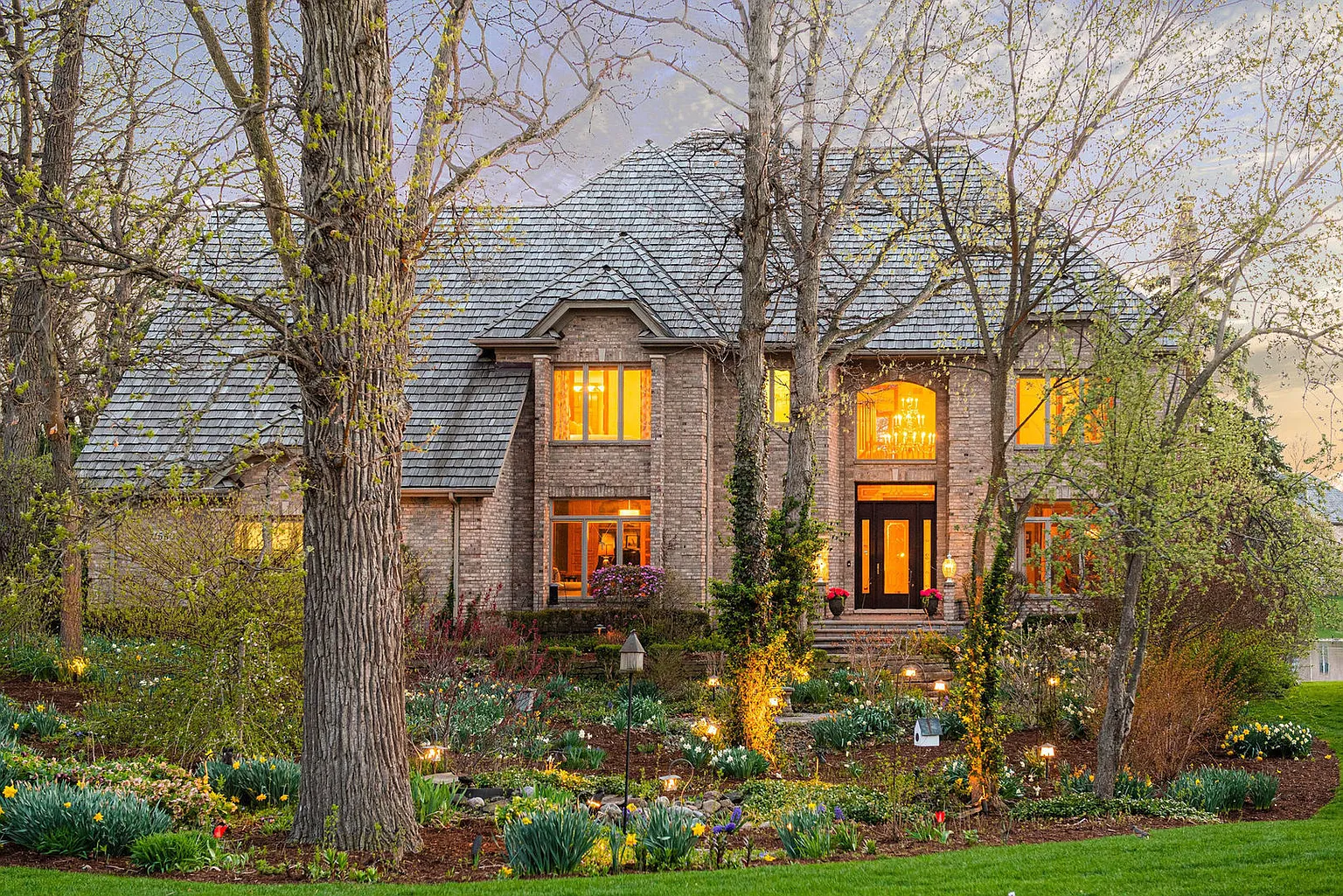 1560 Wood Creek Trl photo 1