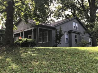 4956 Rainbow Blvd, Westwood, KS 66205