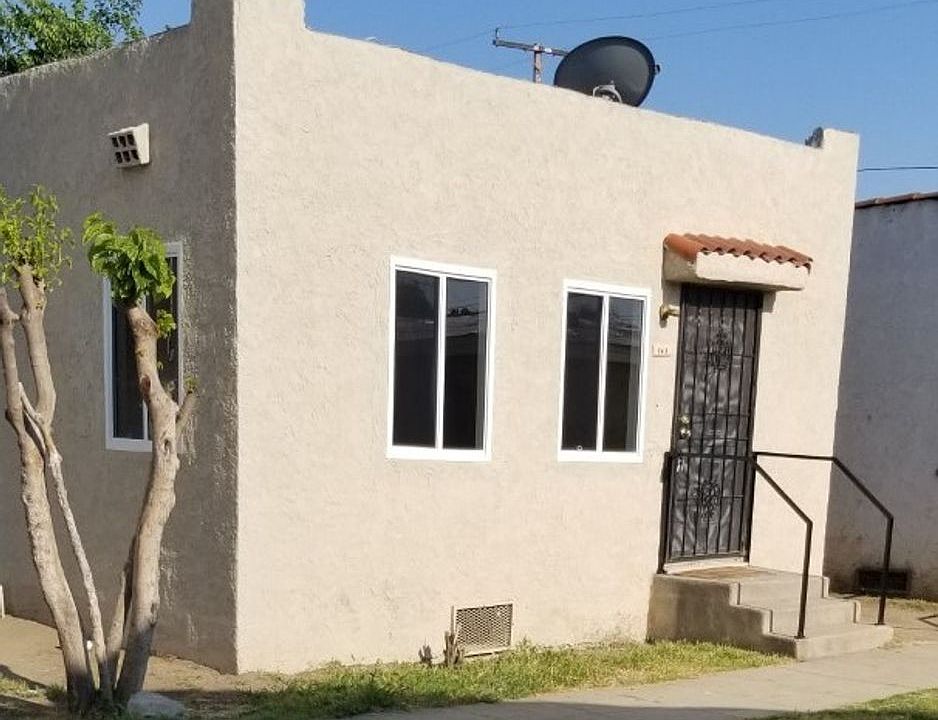 1st image of 760 Hawthorne Pl #1
