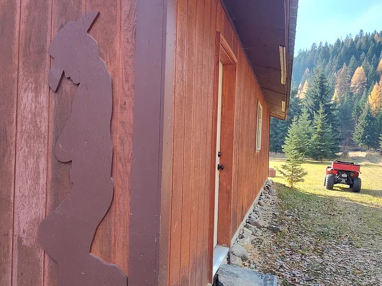 457 Angel Point Trl — Photo 1