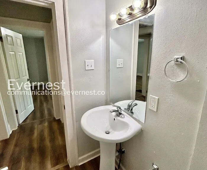29 Chappell Rd NW — Photo 13
