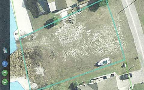 1st image of 100 W Lake Trout Dr