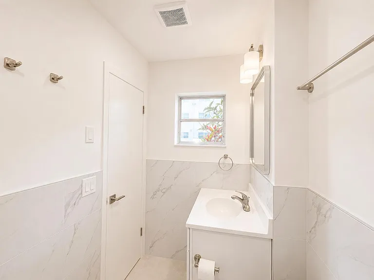 5300 Washington St #G126 — Photo 21