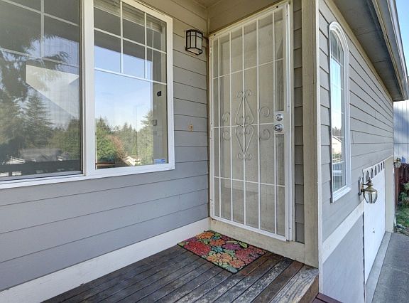 4th image of 14614 69th Avenue Ct E