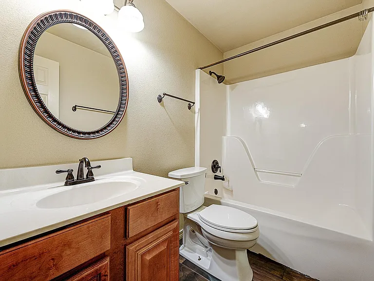 2766 W Wildwood Dr — Photo 6