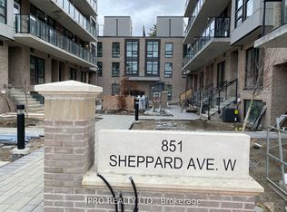 851 Sheppard Ave W #33, Toronto, ON M3H 2T4