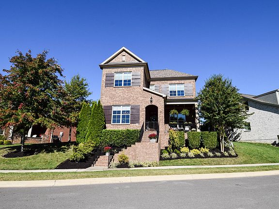 5th image of 1130 McCrory Cir