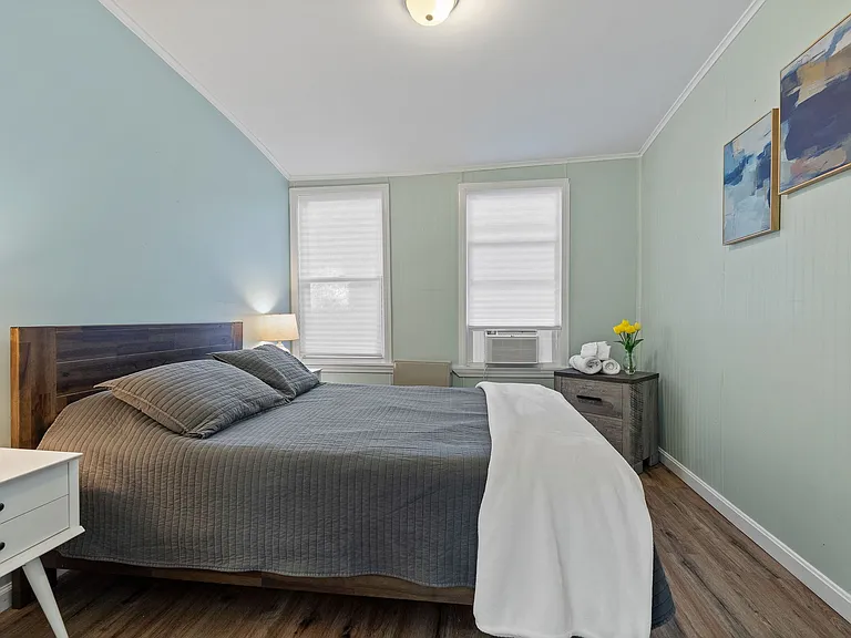 15 Fern Park Ave. — Photo 106
