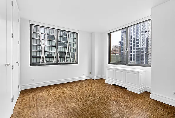 Rented by Mirador Real Estate | media 23