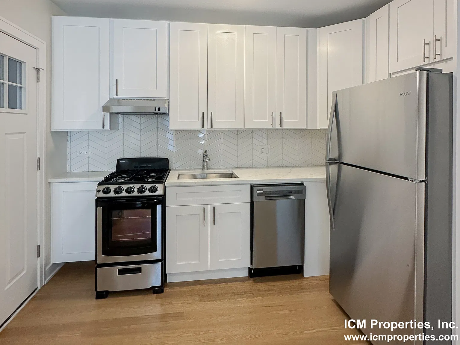 Studio, 515 sqft, $1,695 — Photo 1