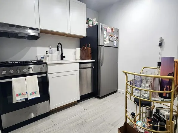 514 3rd Avenue image 1 of 5